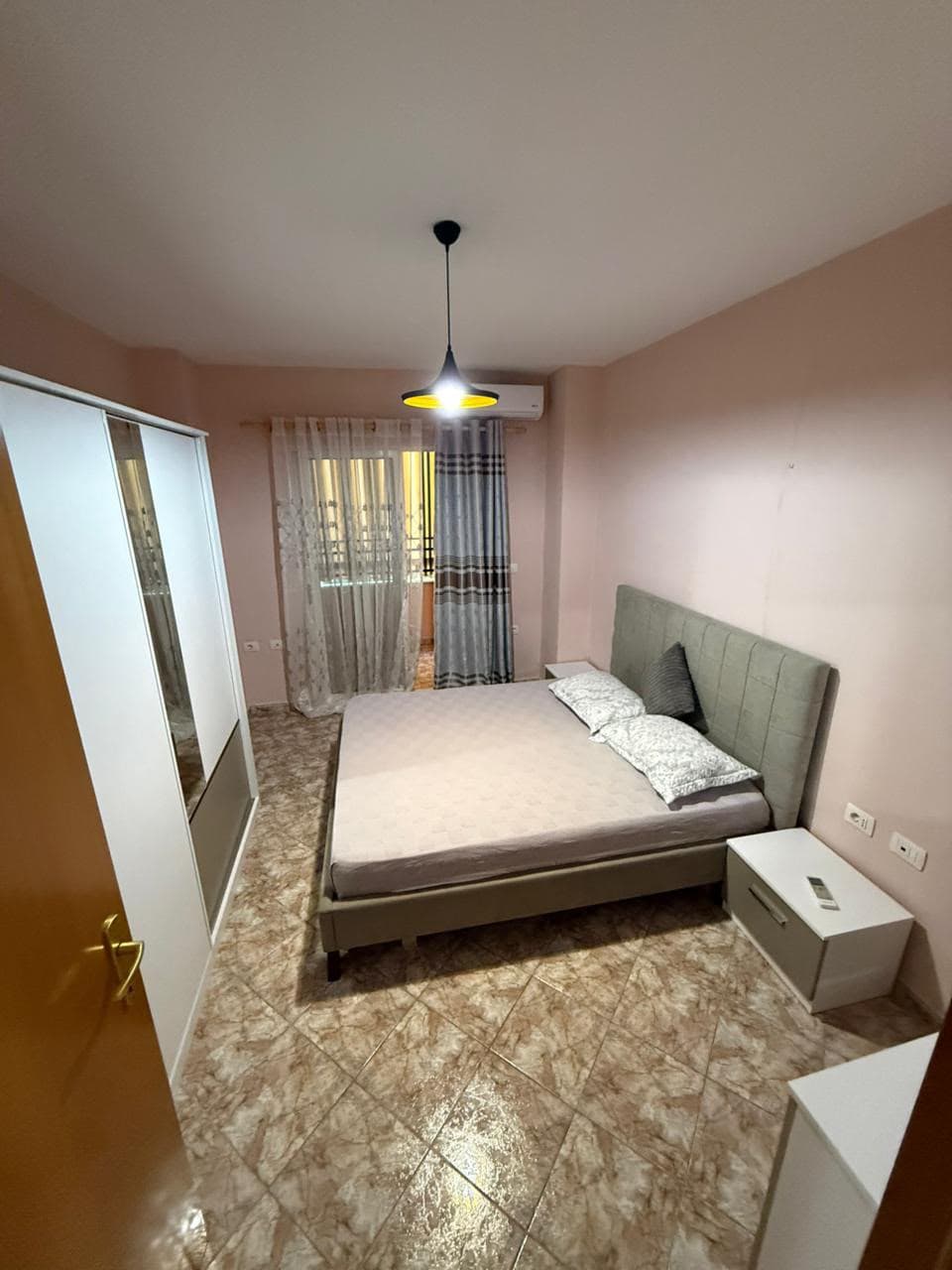Apartament 2+1 Me Qira në Sheshi Willson, Tiranë - 80.000 lek | 115 m² 3