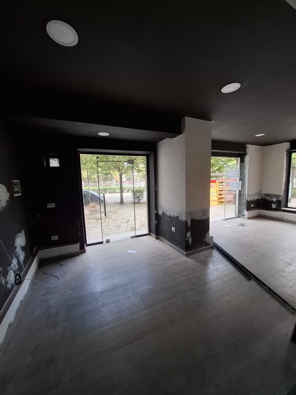 Ambient Komercial Për Shitje në Rrugën Muhamet Gjollesha, Tirana - 750000€ | 80 m² 3