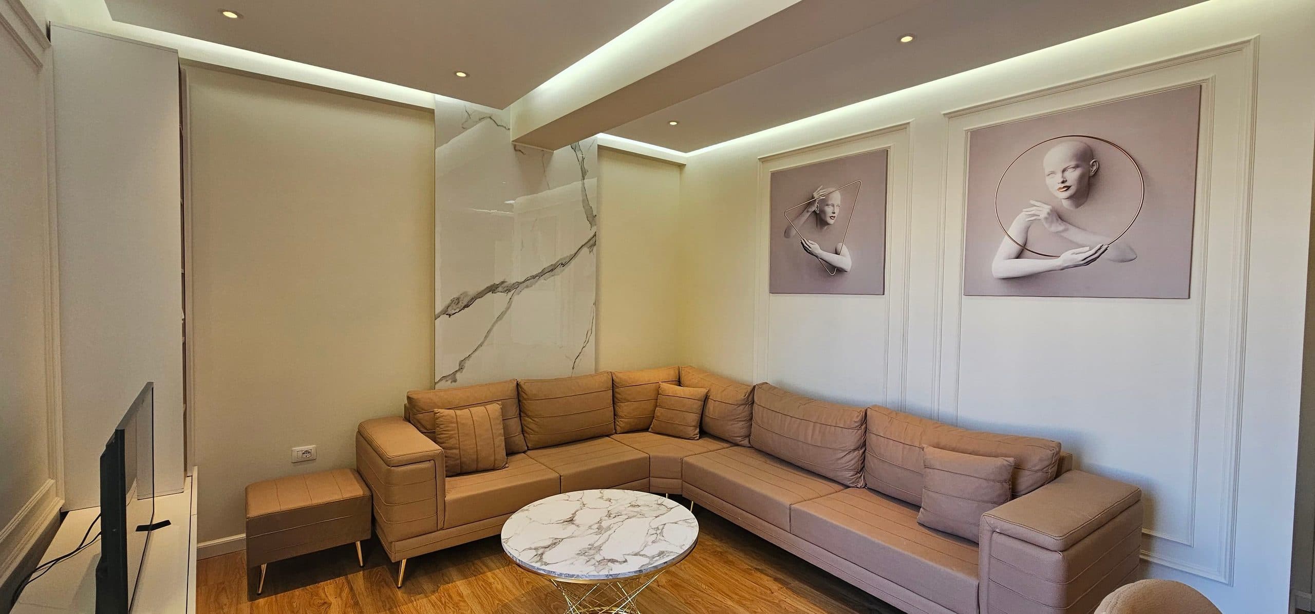 Apartament Modern 1+1 me Qira në Ish Fusha e Aviacionit, Tiranë