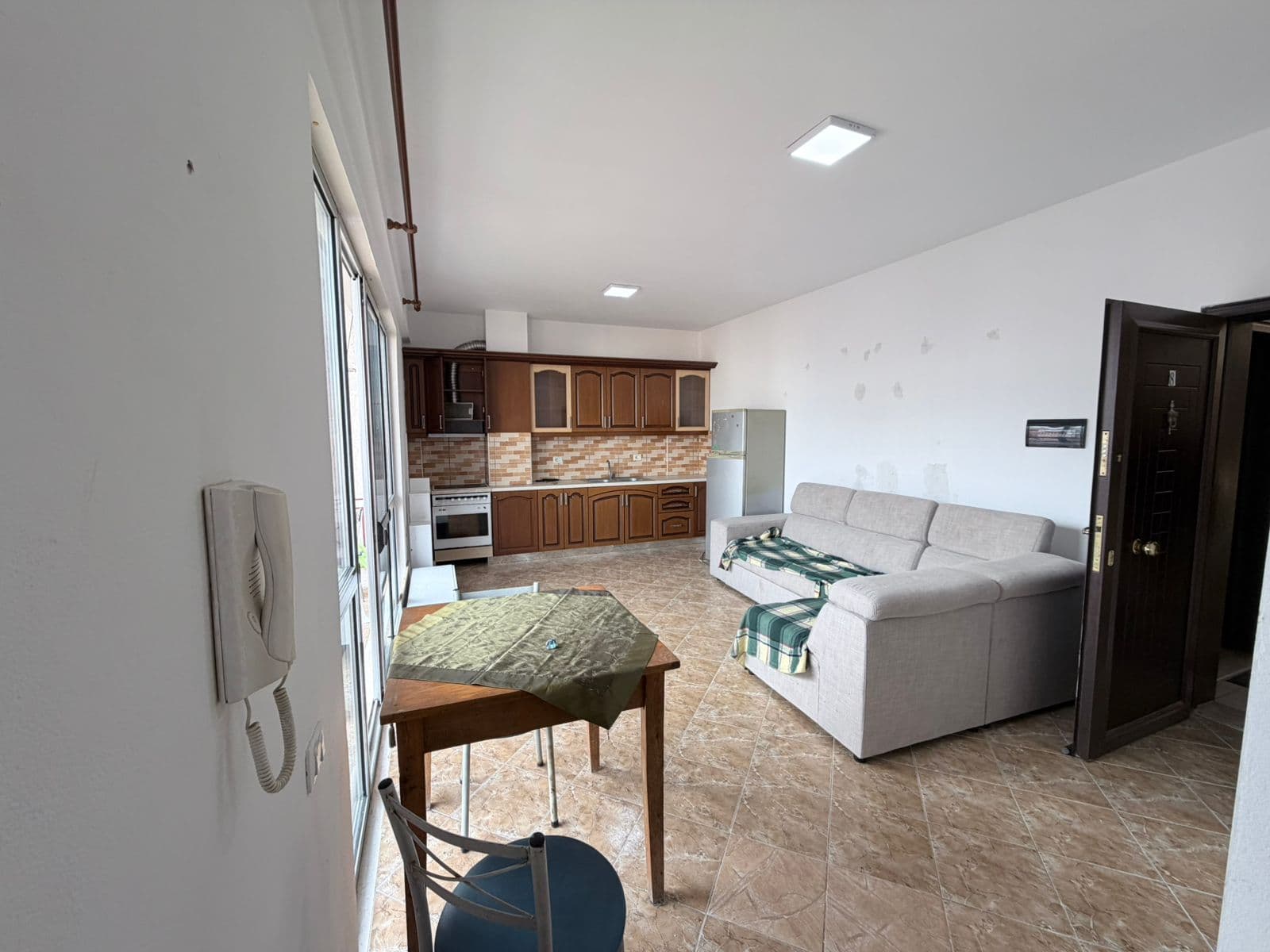 Apartament 1+1 në shitje afër Big Market tek Kodra e Diellit, Tiranë - 147,000€ | 67 m²