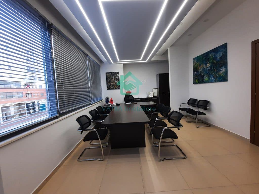 Komerciale 8+7 Për Shitje në Rruga e Dibrës, Tirana - 750000€ | 448 m² 3