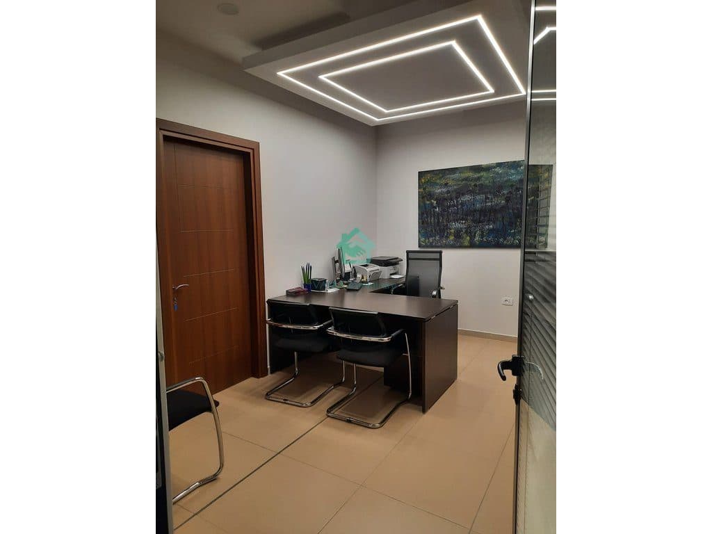 Komerciale 8+7 Për Shitje në Rruga e Dibrës, Tirana - 750000€ | 448 m² 4