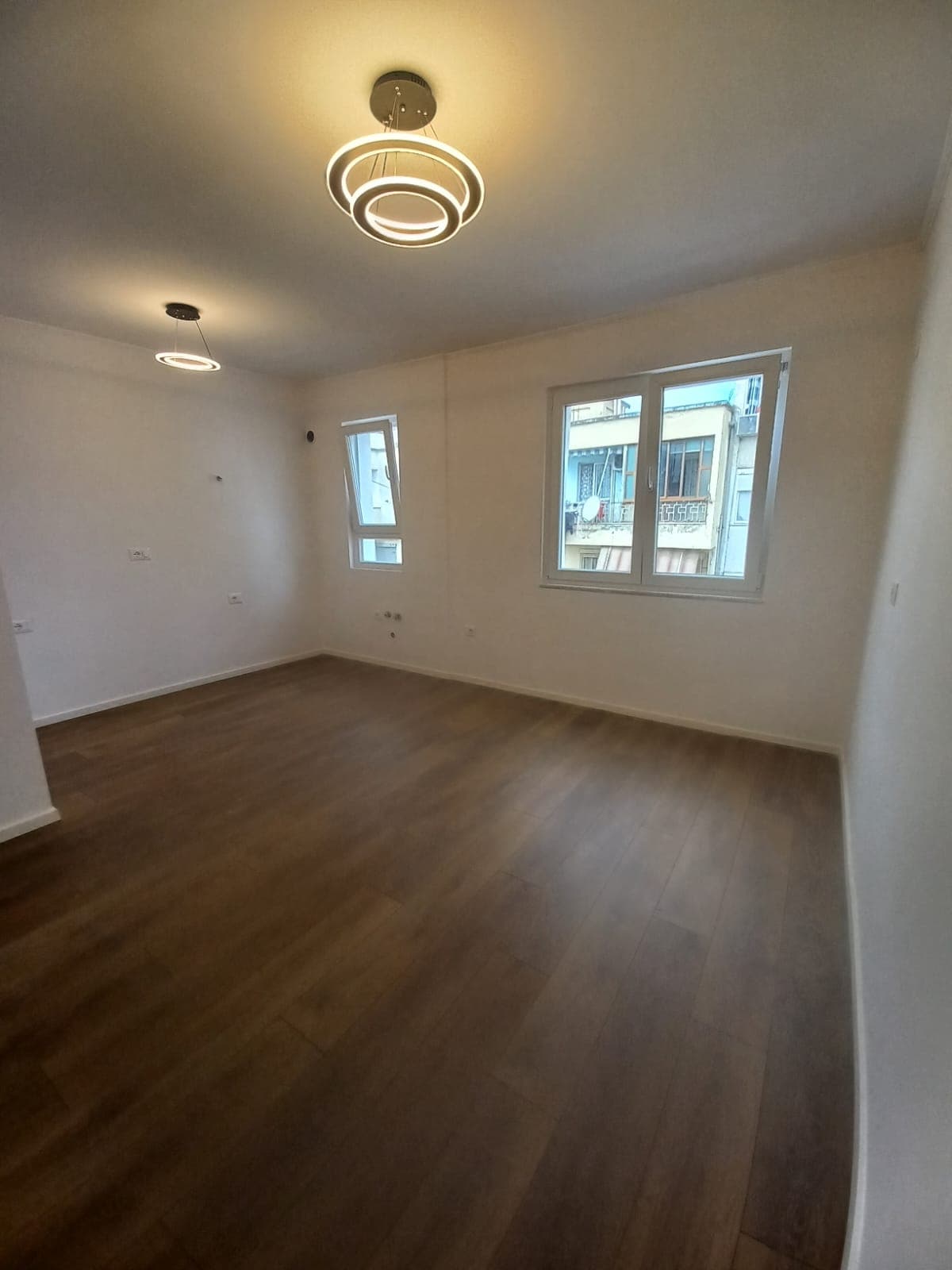 Apartament 1+1 në shitje në 21 Dhjetori, Tiranë - 110,000€ | 50 m²