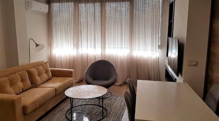 Apartament 1+1 Me Qira në Shallvaret, Tiranë - 600€ | 1+1 në katin e parë