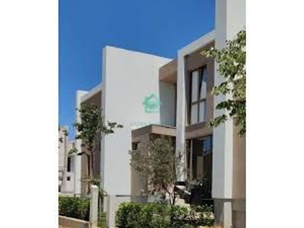 Vilë 3 kate + 2 Poste parkimi Në Shitje tek Residenca Luleborë pranë Qendrës Tregtare TEG, Tiranë - 650,000€ | 334 m² 2