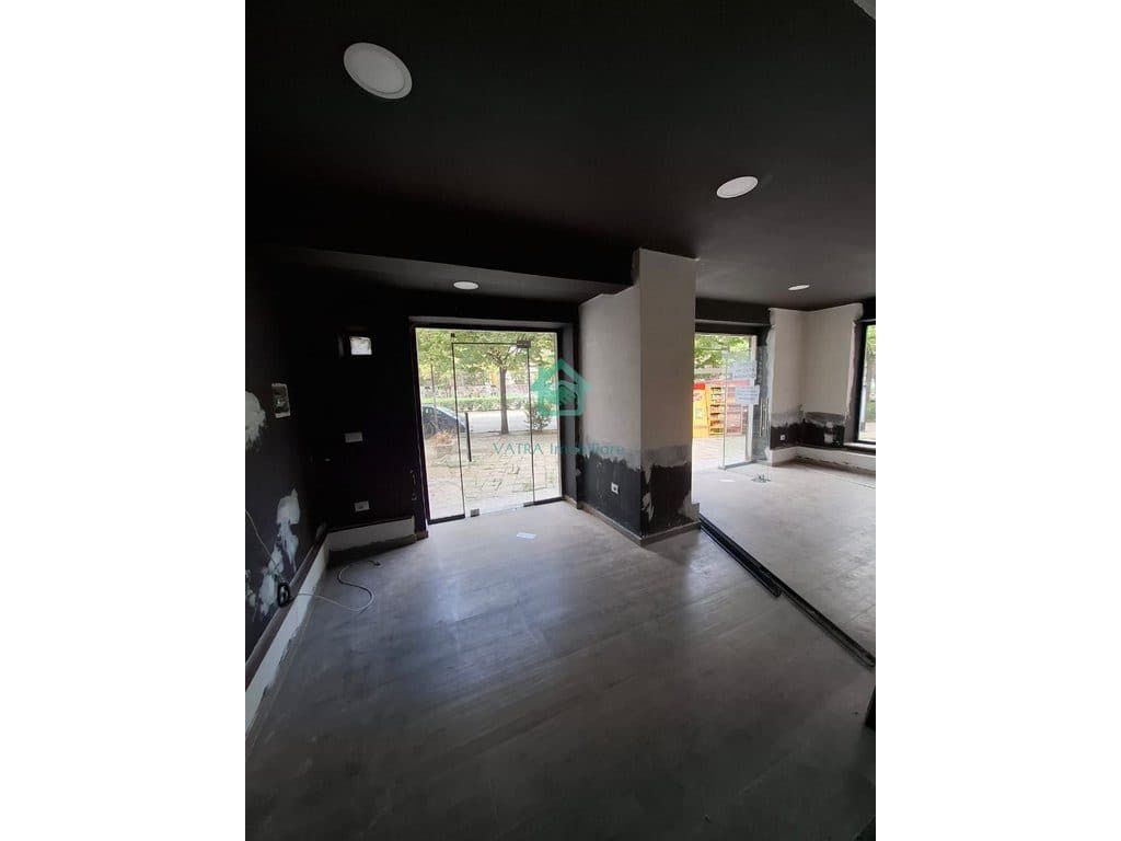 Ambient Komercial Për Shitje në Rrugën Muhamet Gjollesha, Tirana - 750000€ | 80 m² 3