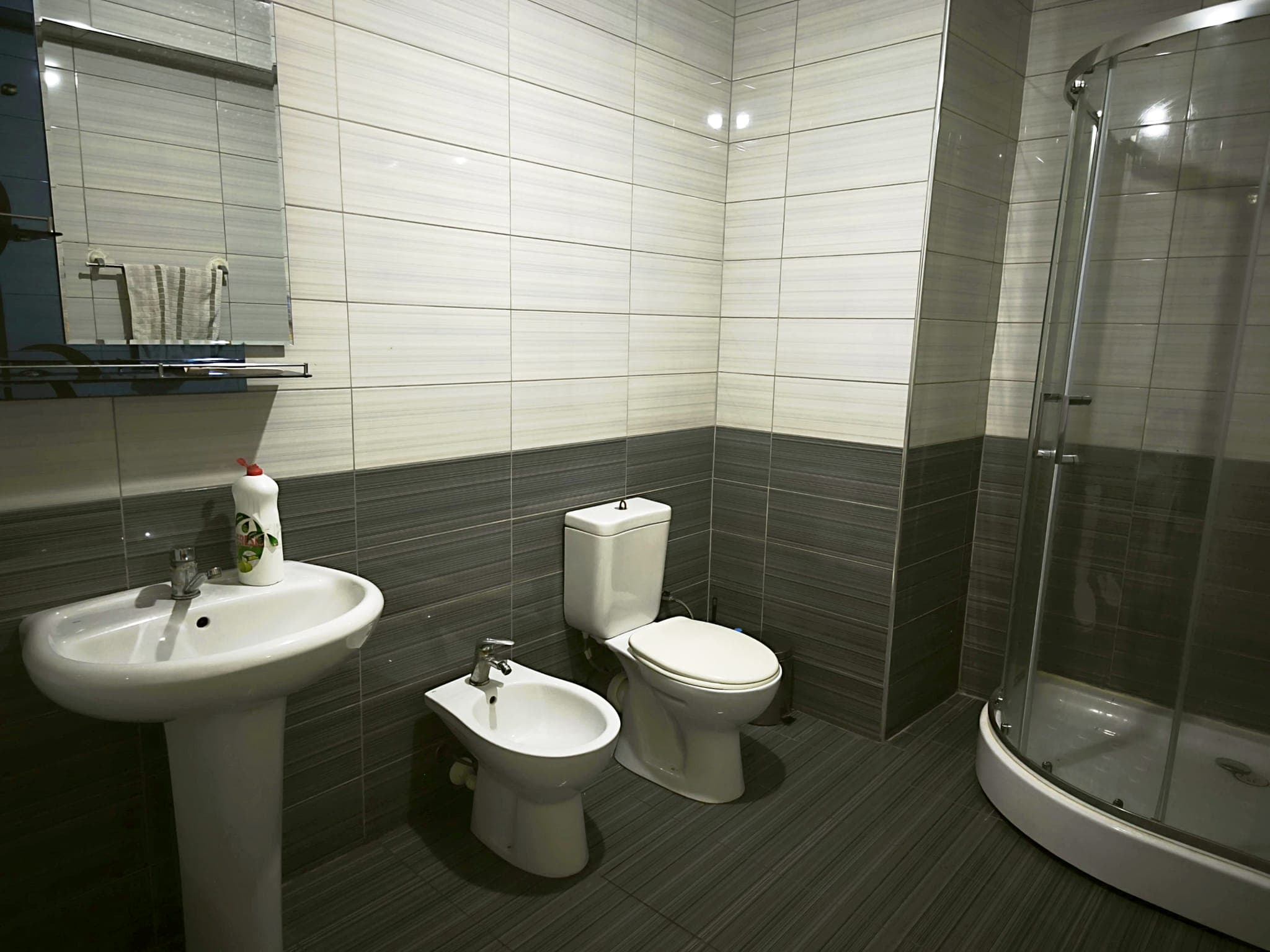 Apartament 1+1 Me Qira tek Kompleksi Garden City, Tiranë - 37.000 Lekë/muaj. 4