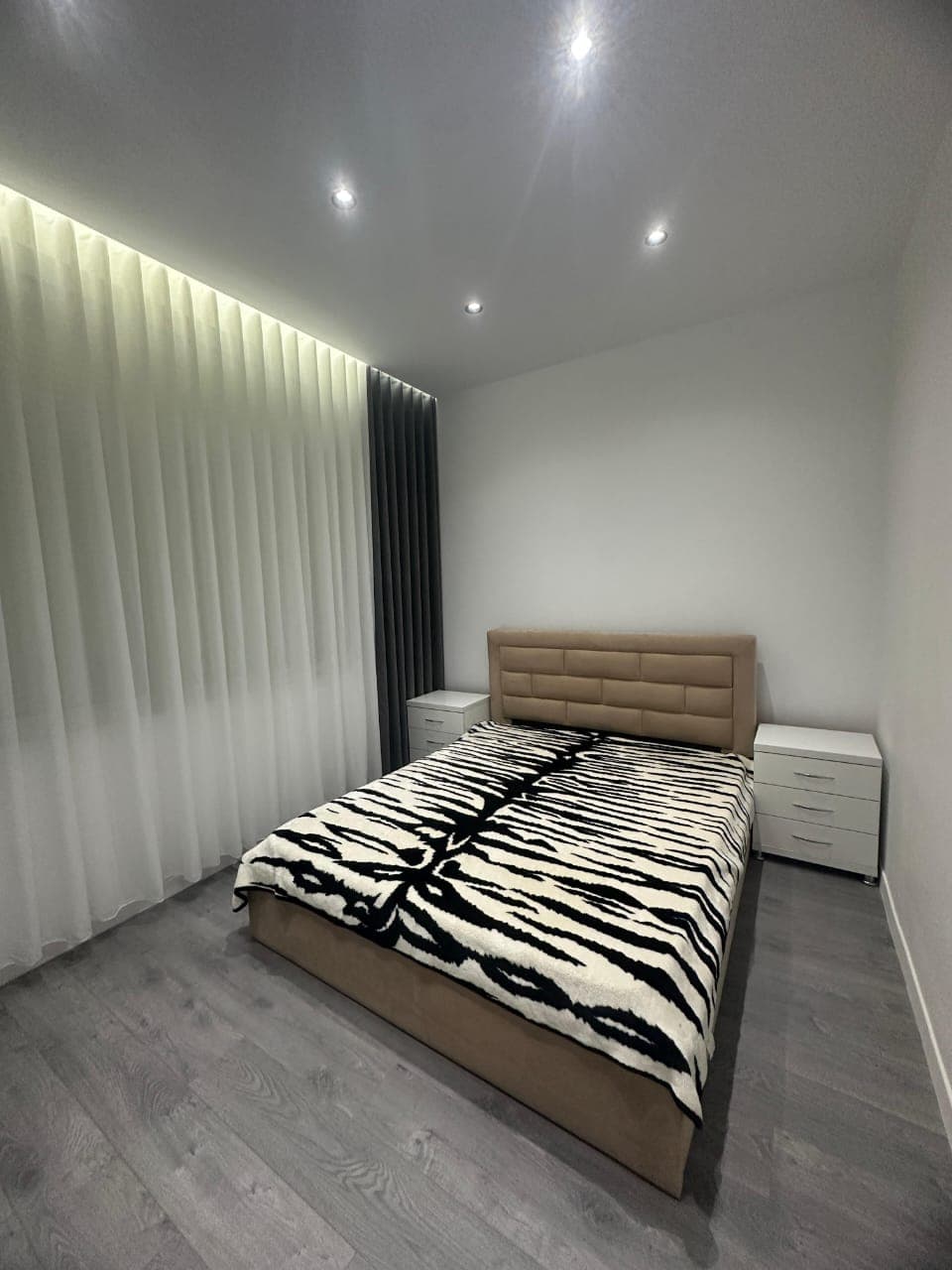 Apartament 1+1 Me Qira tek Stadiumi Arena, Tiranë - 70.000 Lekë/muaj| 3