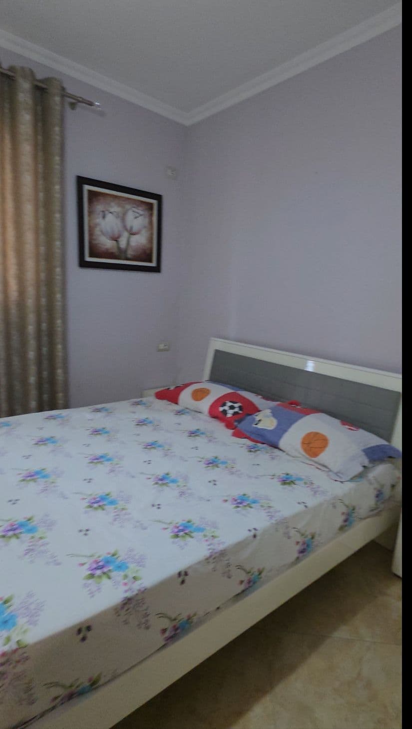Apartament 2+1+Post parkimi Me Qira pallati Kritea në Ali Demi, Tiranë - 60.000 Lekë/muaj 3