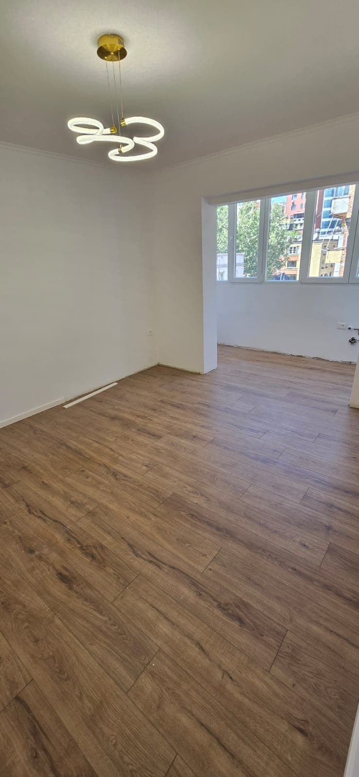 Apartament 2+1 Për Shitje në 21 Dhjetori, Tiranë - 169,000€ | 64 m²