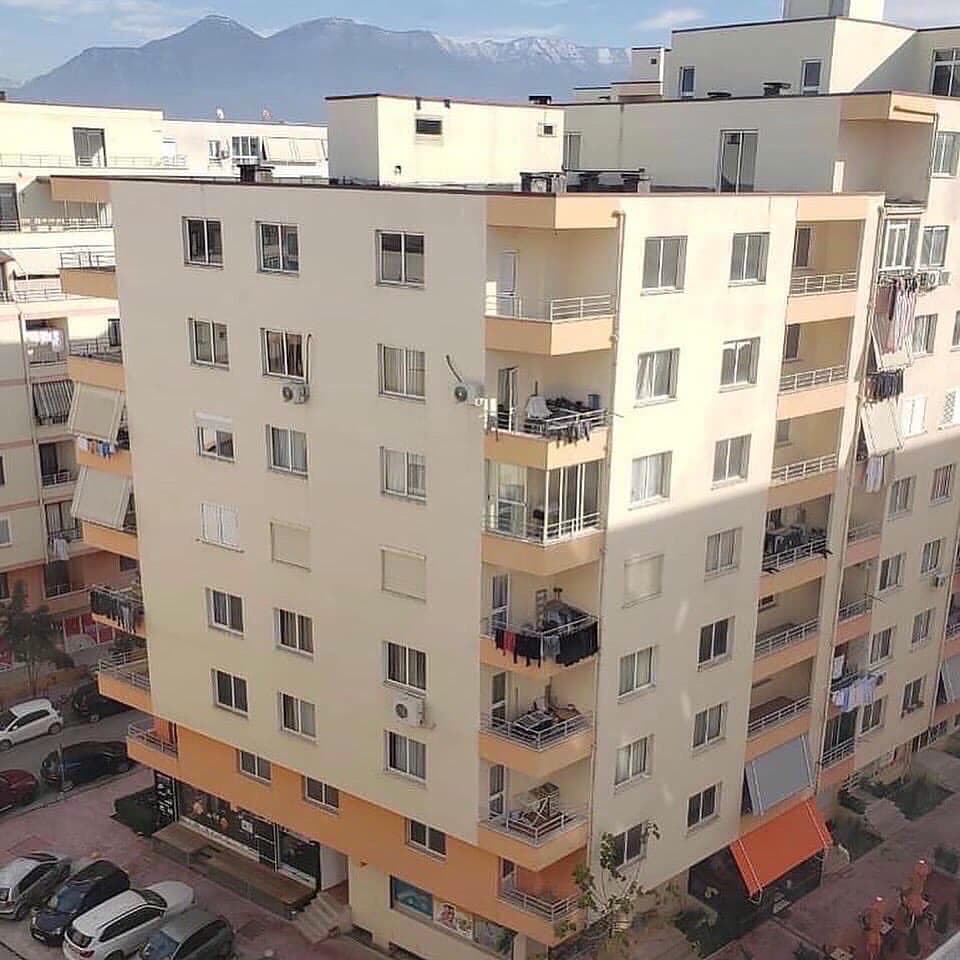 Apartament 2+1 Në Shitje në Astir, Tiranë - 140,000€ | 88 m² + 120m² verandë 2