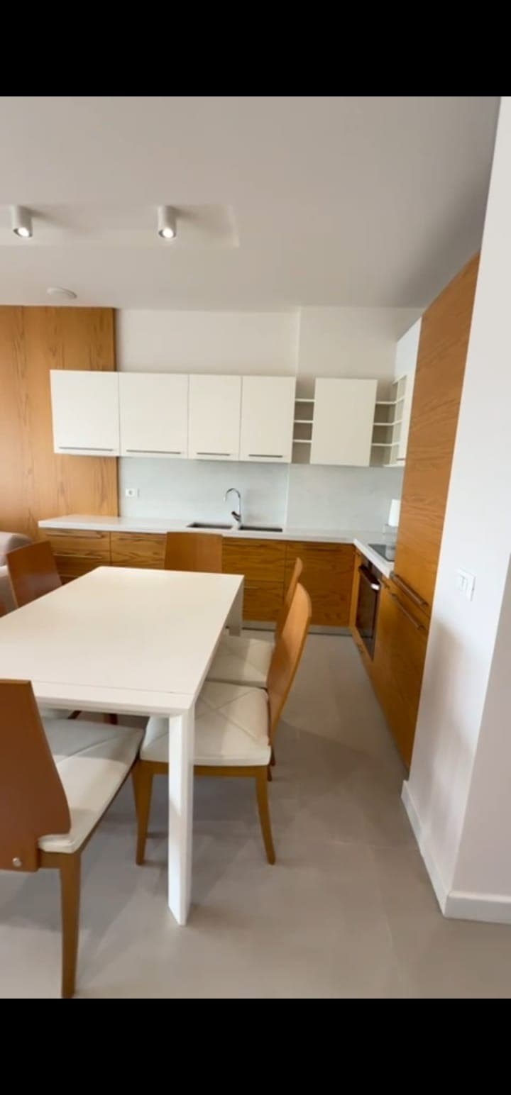 Apartament 2+1+2 Për Shitje në Komuna e Parisit, Kika 2 - 365,000€ | 118 m² 3