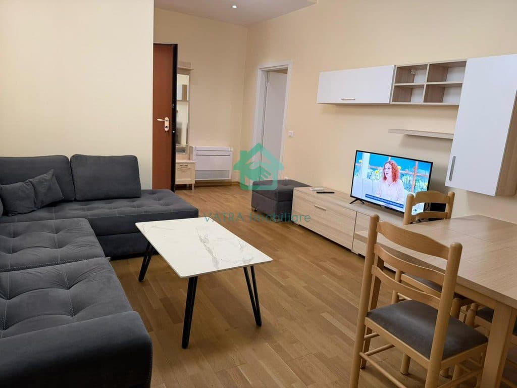 Vilë 2+1 Me Qira në 21 Dhjetori, Tiranë - 600€ | 95 m²