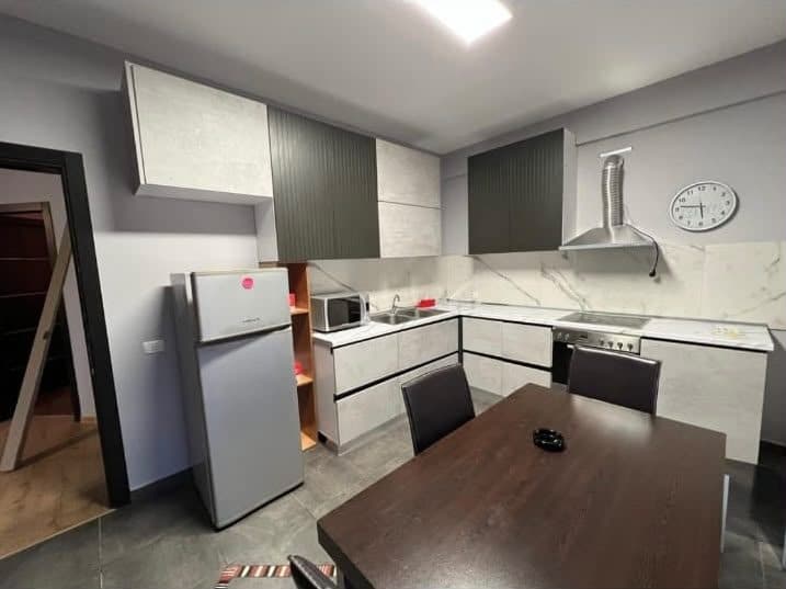 Apartament 1+1 Me Qira në Selvi, Tiranë - 600€ | 90 m² 2