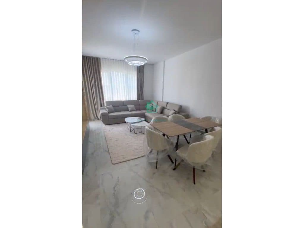 Apartament 2+1 Me Qira RR. "Donald Trump"në Kamëz, Tiranë - 60.000 Lekë| 120 m²