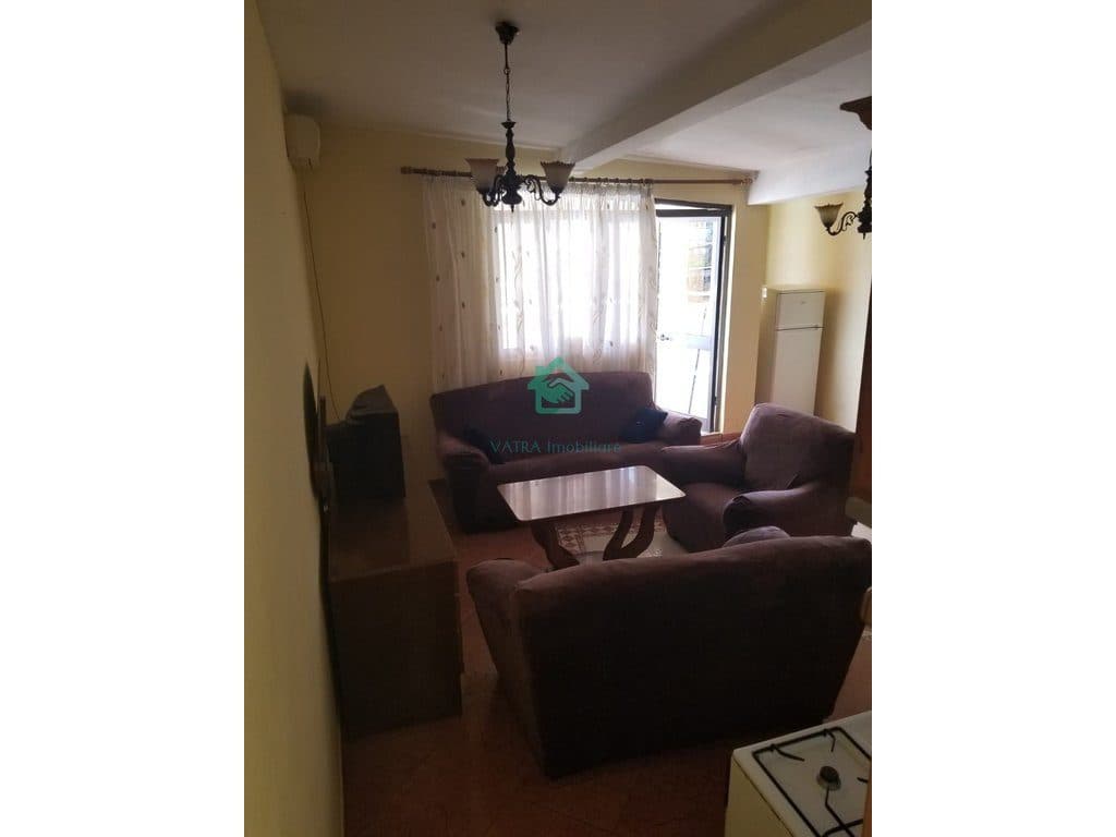 Apartament 1+1 Me Qira në Ali Demi, Tiranë - 33.000 Lekë/muaj | 70 m²