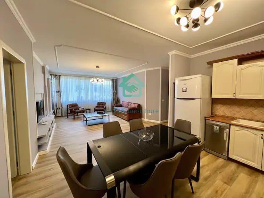 Apartament 2+1 Me Qira ( Jepet me qira për të huajt) te Stadiumi Qemal Stafa, Tirane - 1000€