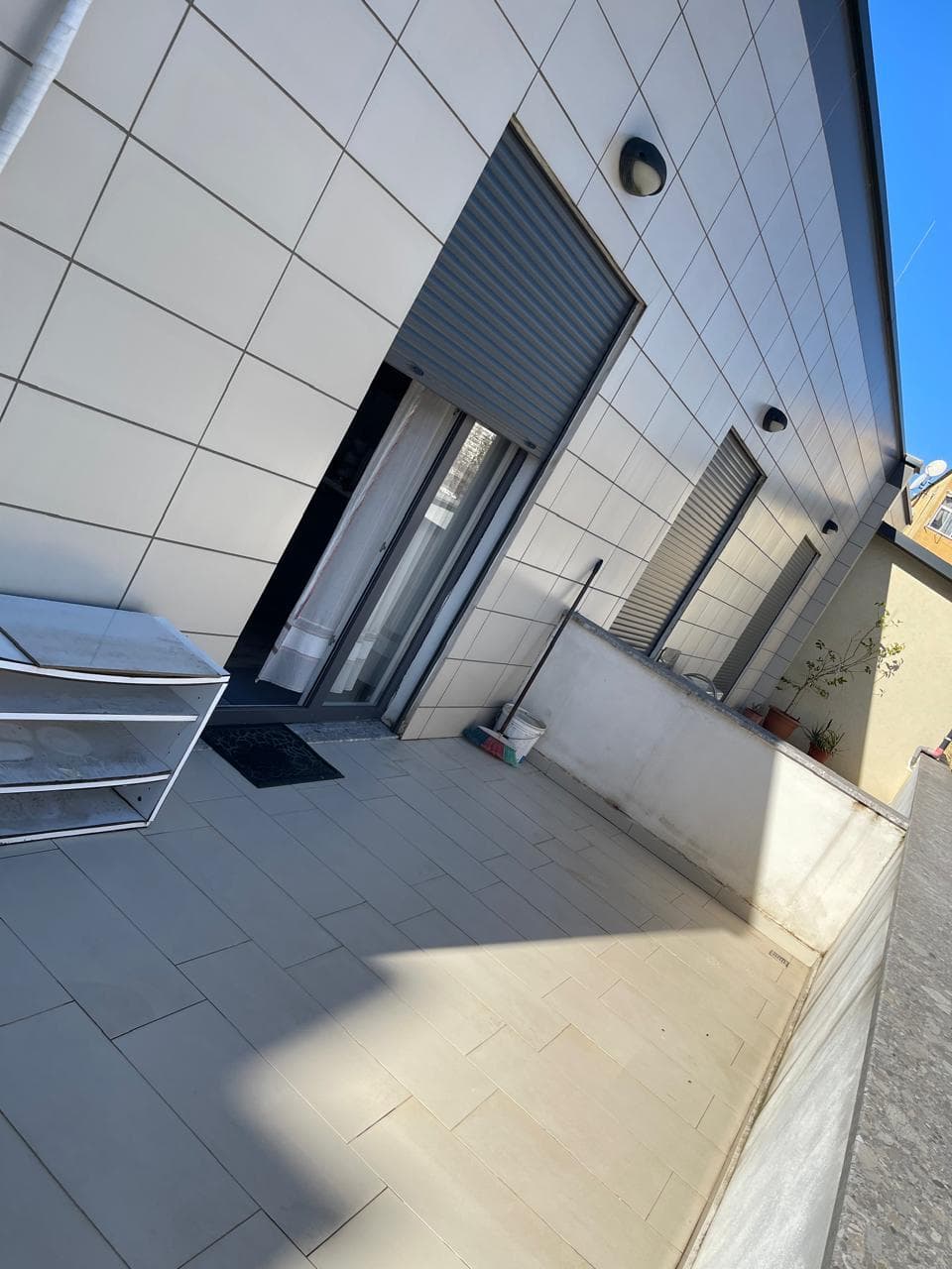 Apartament 1+1 + Post parkimi Me Qira Rr. Ferit Xhajko në Medreseja, Tiranë - 650€ | 1+1 2