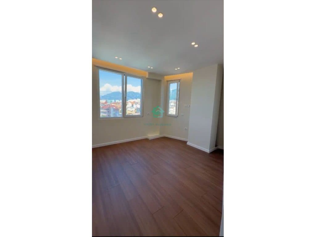 Apartament 2+1+ Post parkimi Për Shitje në Materniteti i Ri, Tiranë - 235,000€ | 79 m² 3