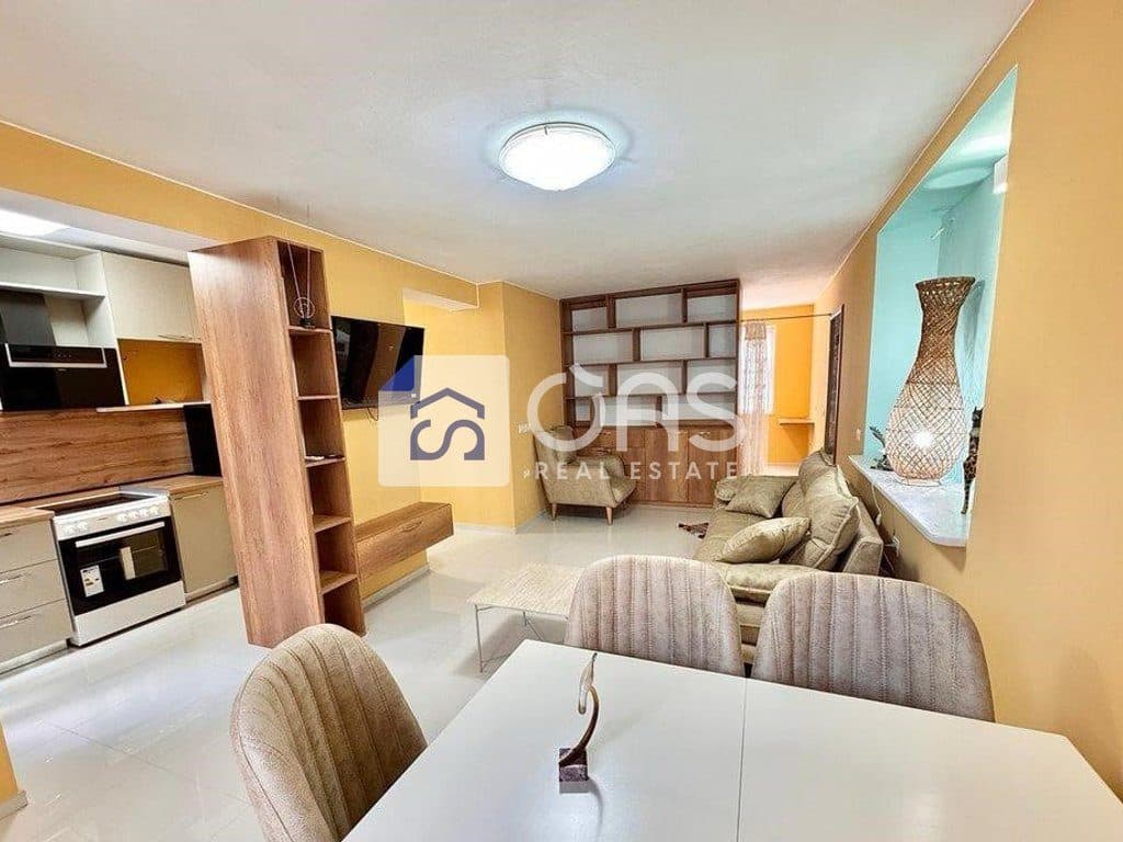Jepet me qera apartament 2+1 tek Sheshi Willson 2
