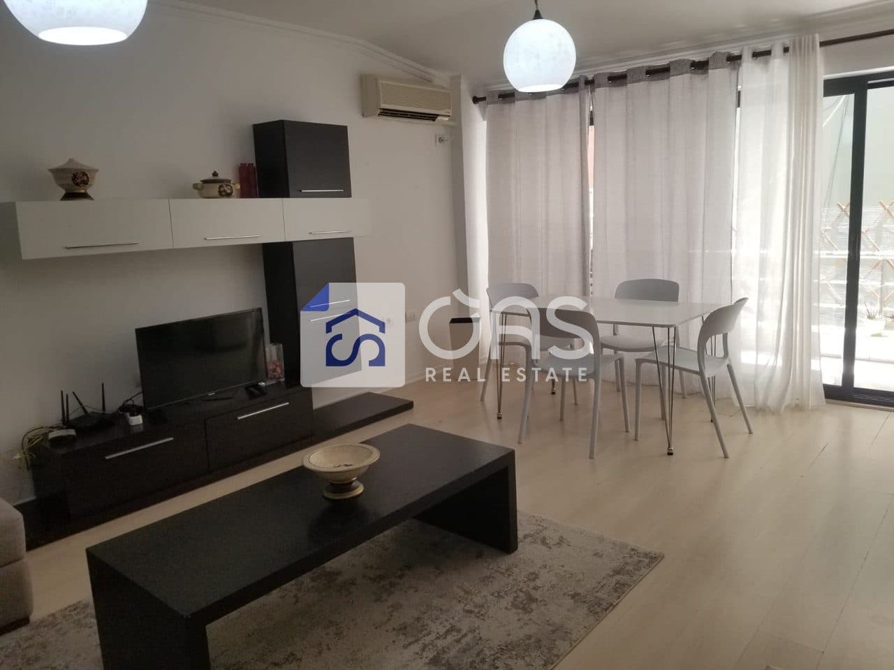 Jepet me Qera Apartament 2+1 Ne Bllok