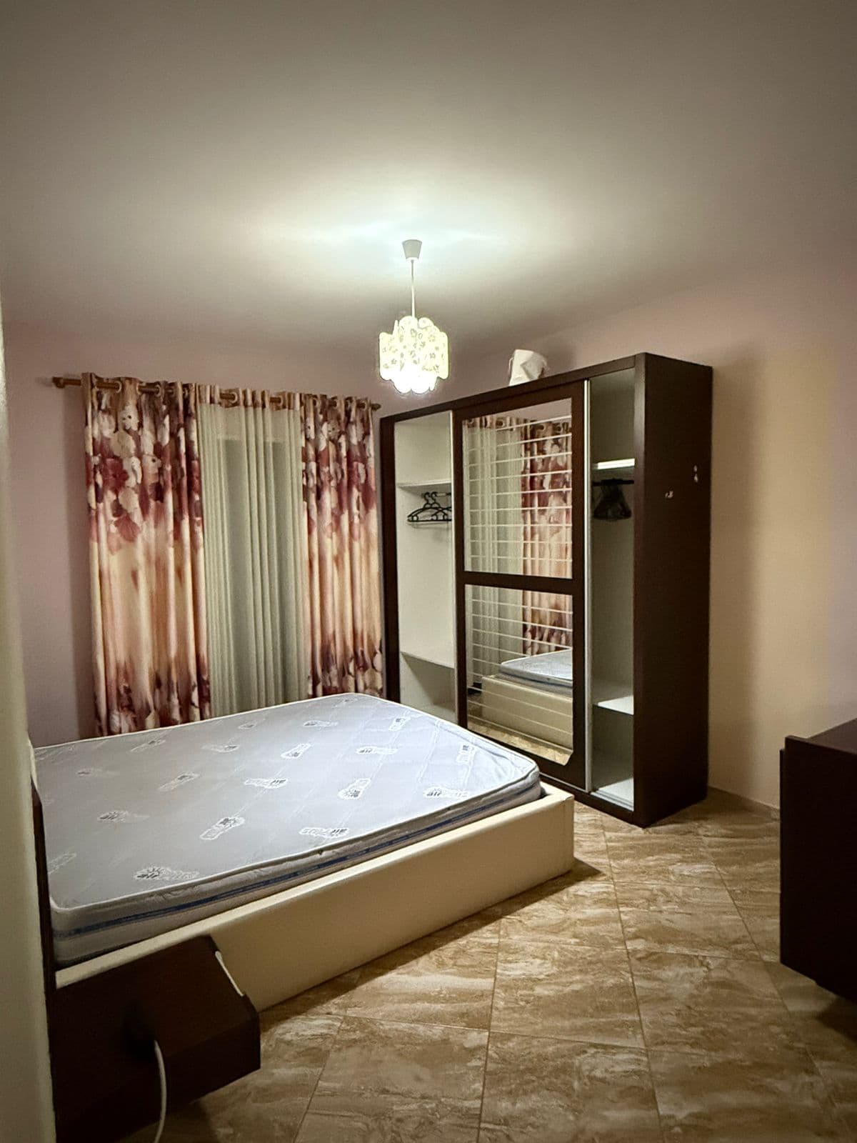 Jepet apartament 2+1+2 me qera ne Astir (Green City) 3