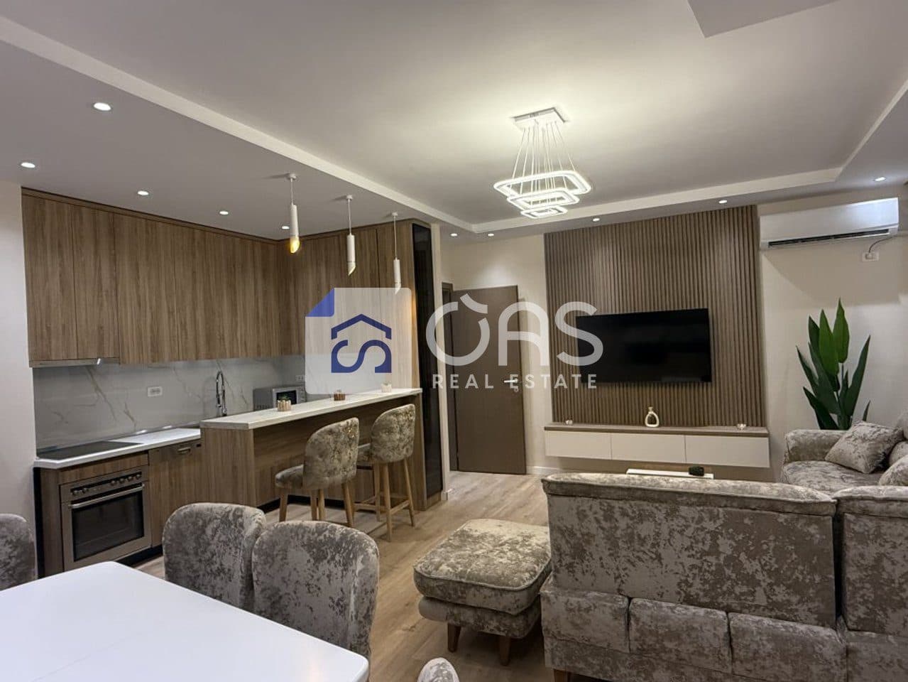 Jepet apartament me qera 2+1+2 tek Liqeni i Thate.