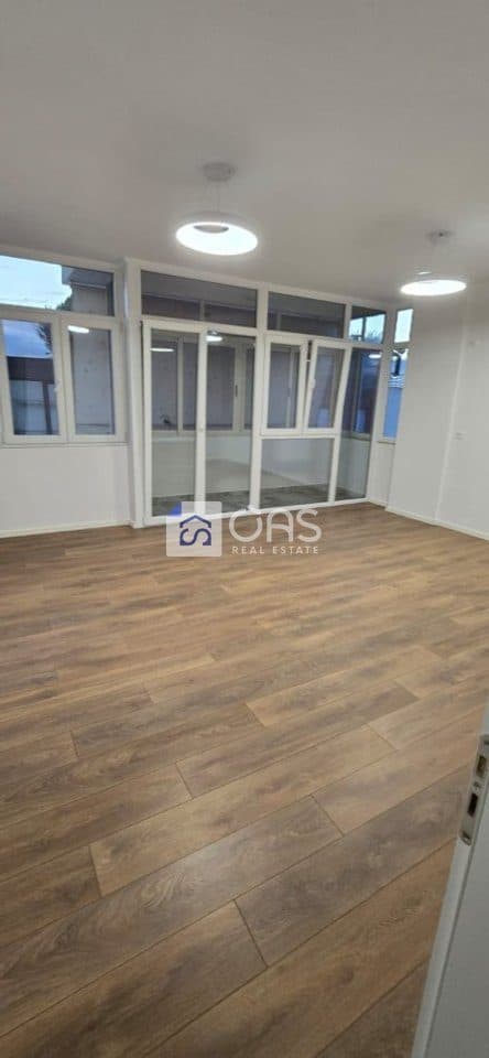 Shitet apartament 2+1+2 ne Qender