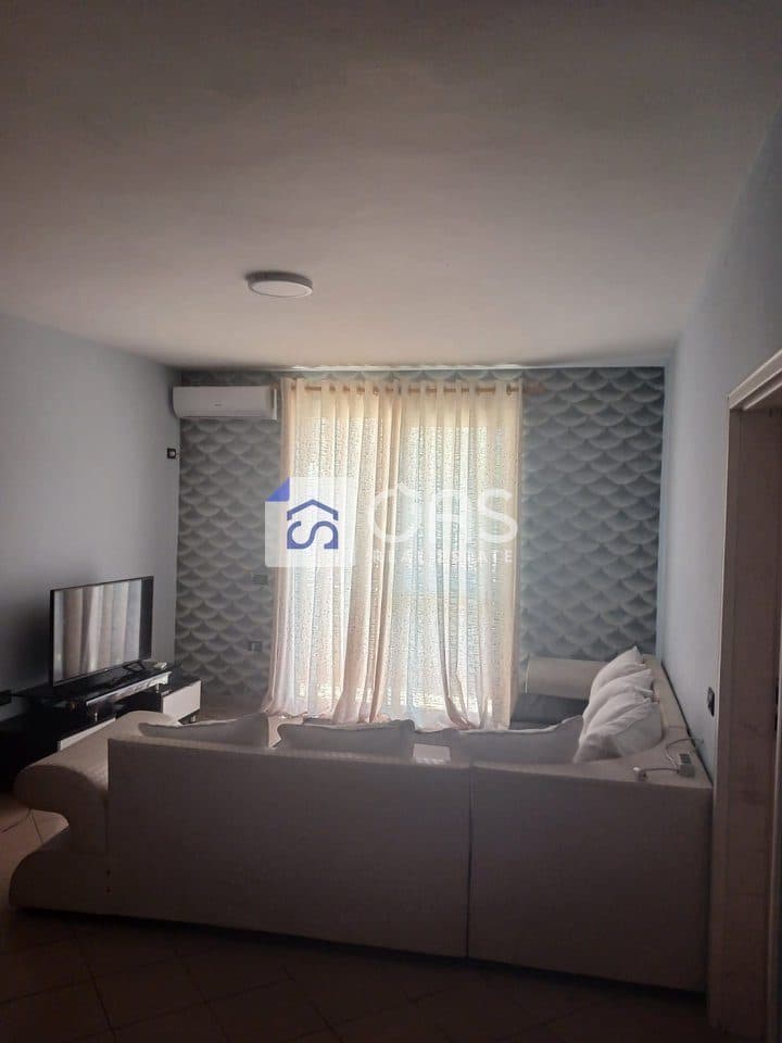 Jepet me qera apartamenti 1+1 fresk 2