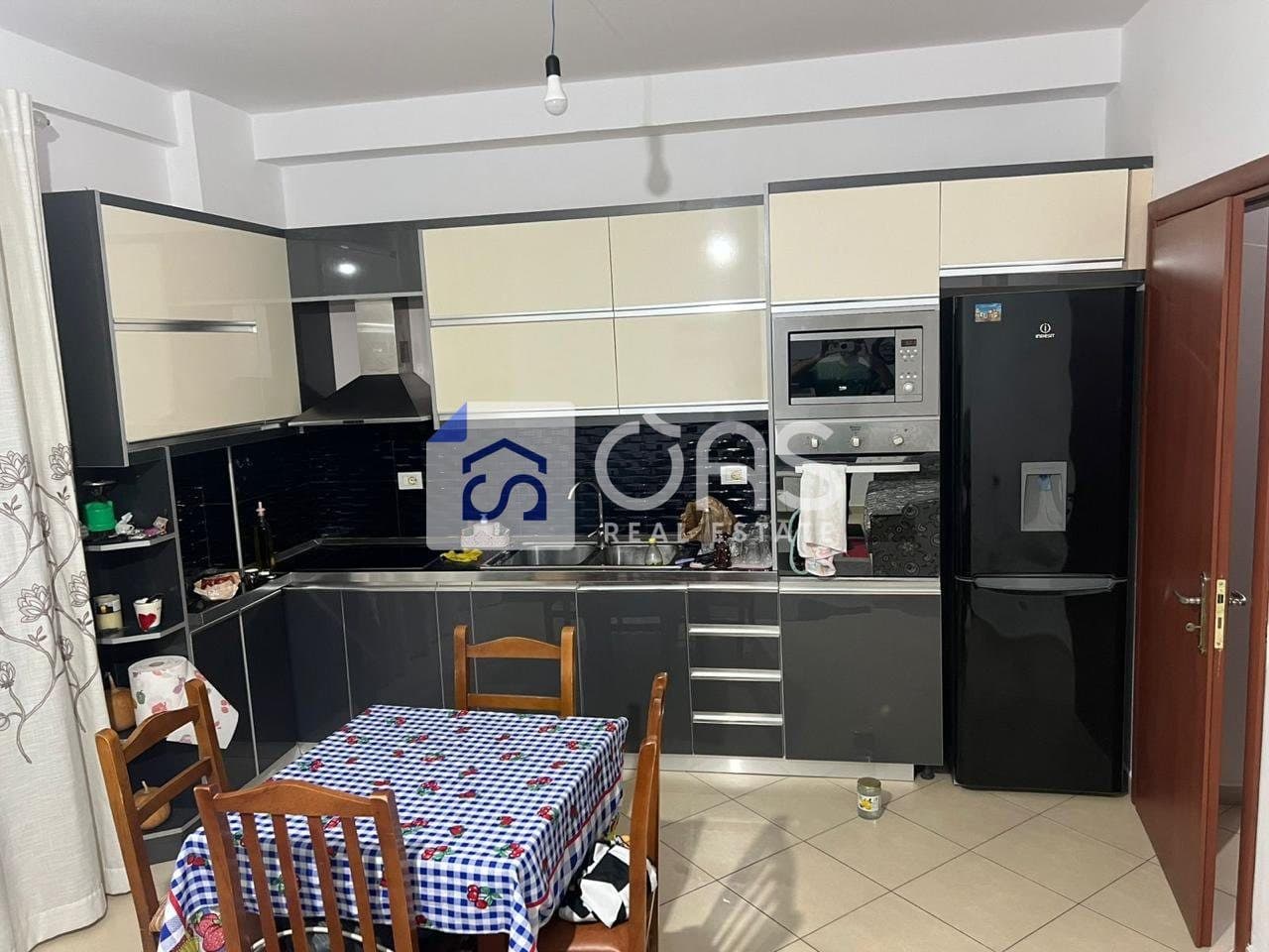 Apartament 1+1 Me Qira në Fresku, Tiranë - 400€ | 70 m² 2