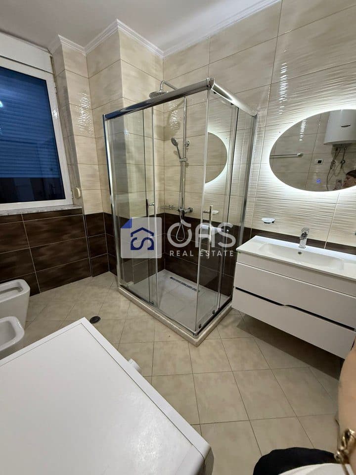 Apartament 2+1 Me Qira në Rruga Barrikadave, Tiranë - 800.00€ | 85 m² 4