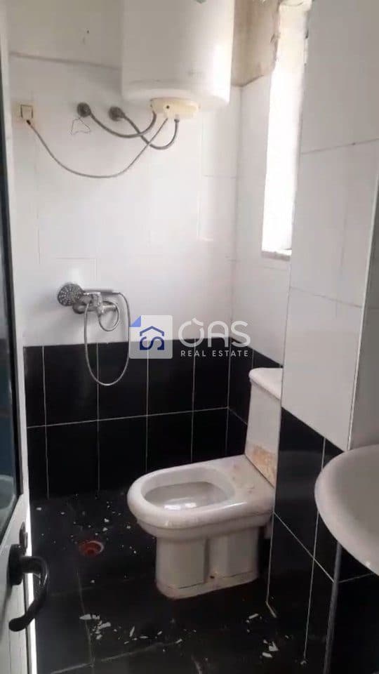 Jepet apartament me qera 1+1 Kombinat 3