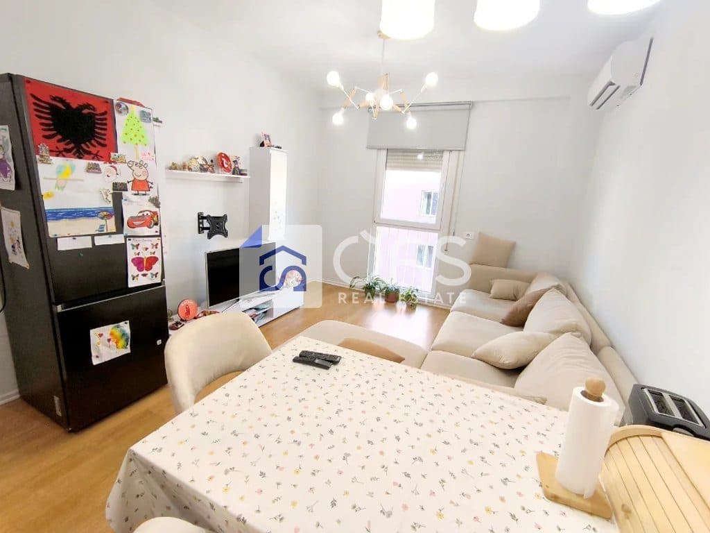 Jepet me qera Apartamenti 2+1 Ne Selite 2