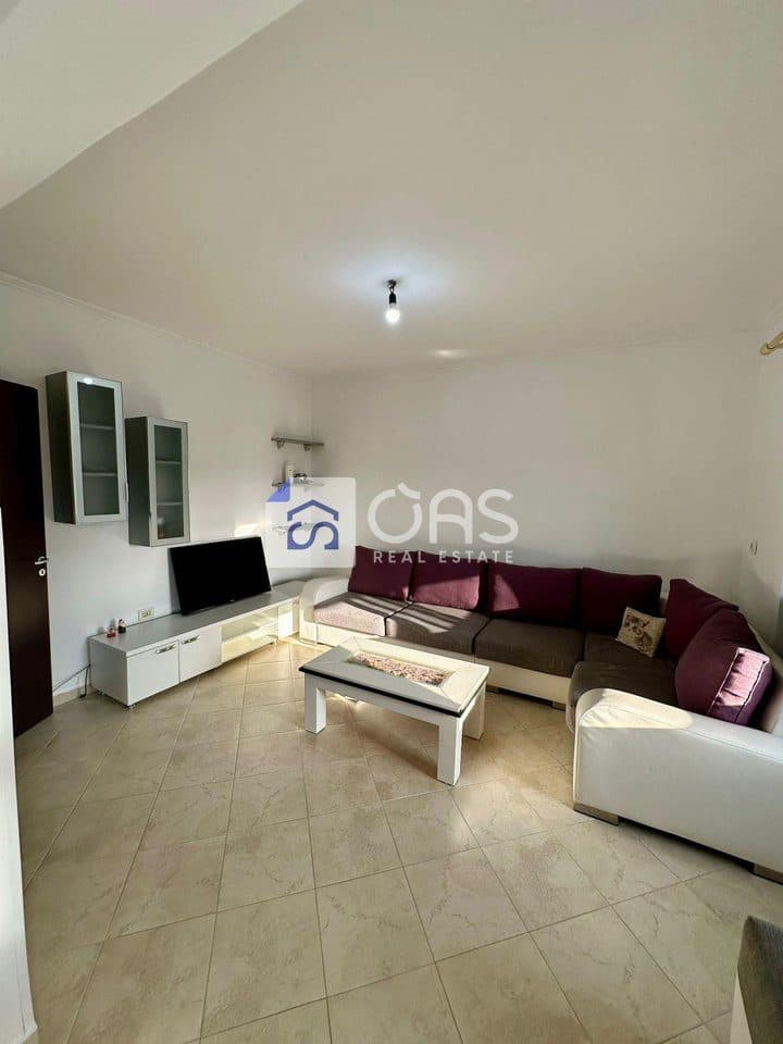 Jepet apartament me qera 1+1 Ne Laprake 3