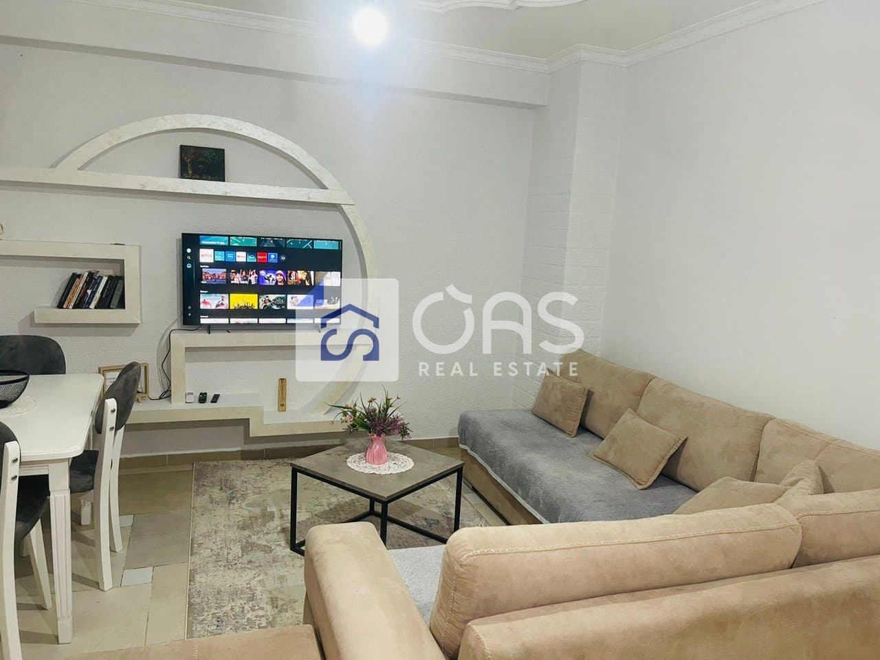 jepet me qera apartament 2+1 ne Astir