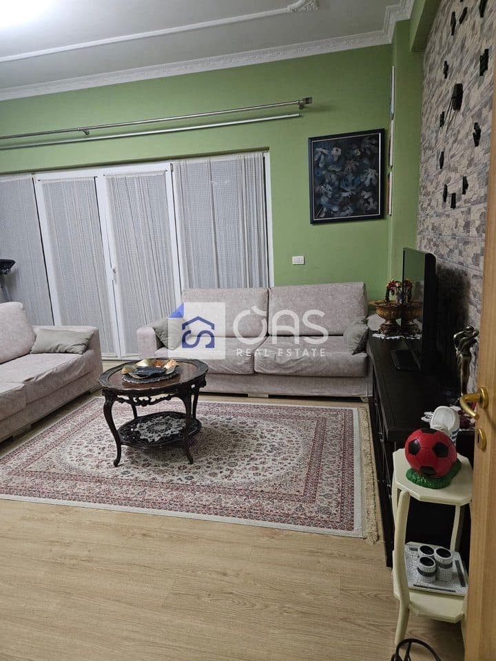 Apartament 3+1 Me Qira në Tiranë - 500€ | 138 m²