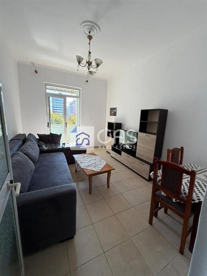 Apartament 1+1 Me Qira në Ish Parku, Tiranë - 400€ | 60 m²