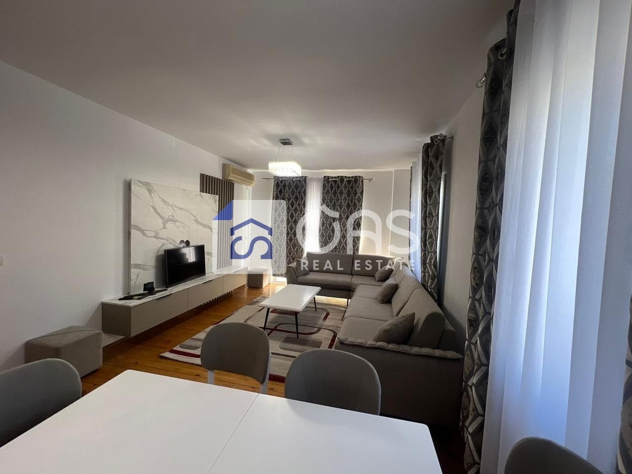 Jepet me qera apartament 2+1+2 ne Fresk. 2