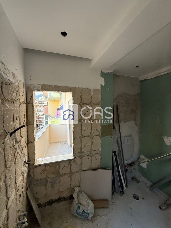 Shitet apartament 2+1+2 ne Fresk 2