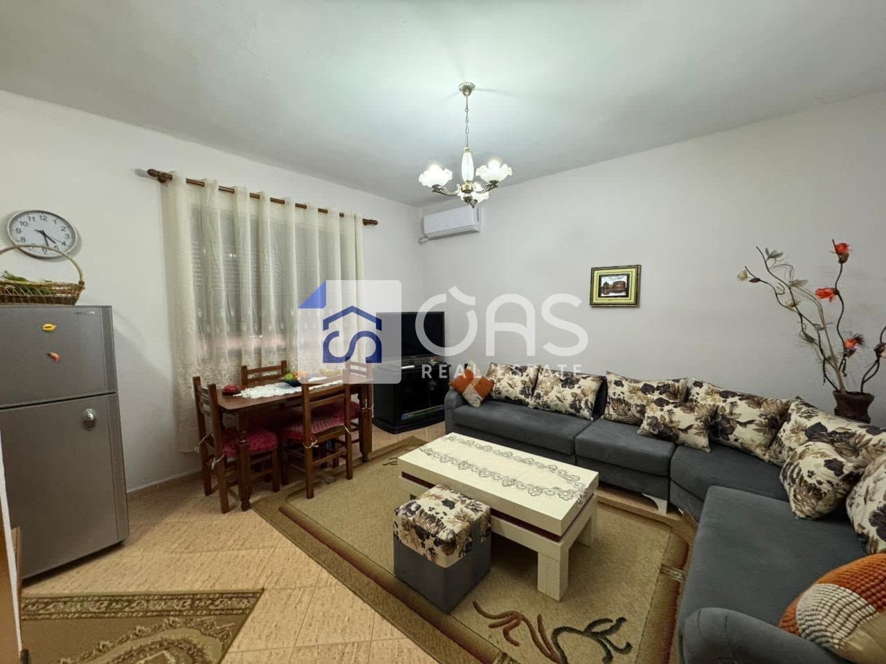 Jepet me qera apartamenti 2+1 laprak