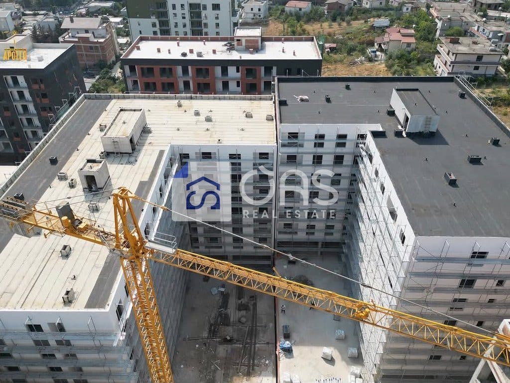 Shitet apartament 2+1+2 ne Paskuqan. (Residenca Apollo)