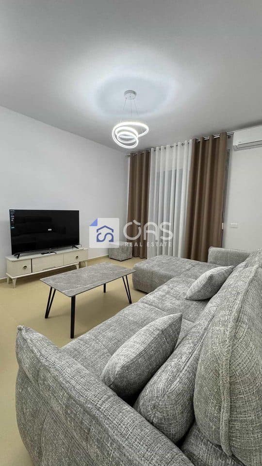 Jepet apartament me qera 2+1 Ish Parku 4