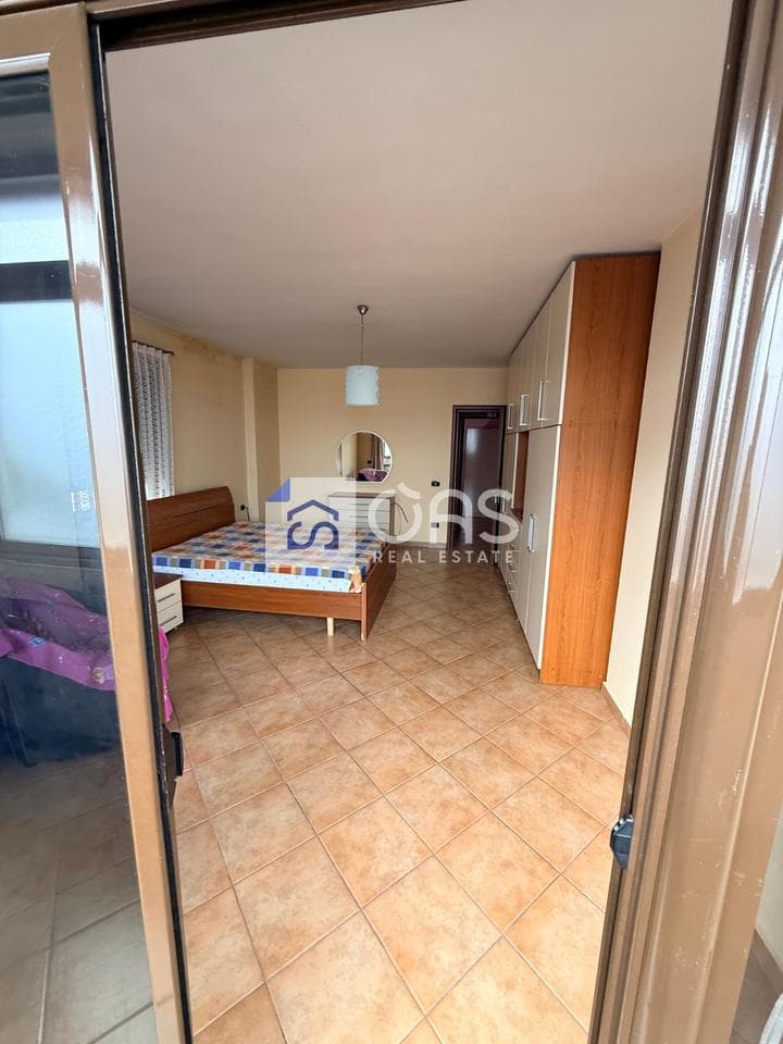 Jepet apartament me qera 2+1 tek Delijorgji 3