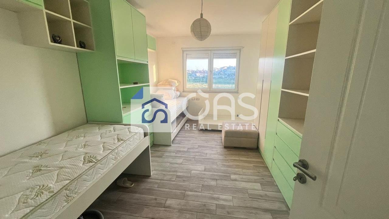 Jepet apartament me qera 2+1 Astir 4