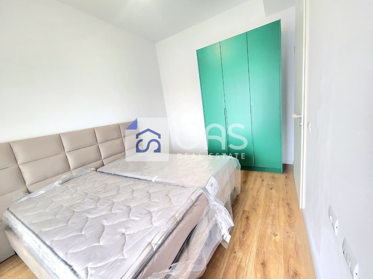 Jepet apartament me qera 1+1 Ali Demi