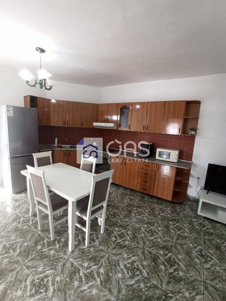 Jepet apartament me qera 2+1 Don Bosko 2
