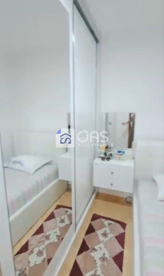 Jepet apartament me qera 2+1 Yzberisht 3