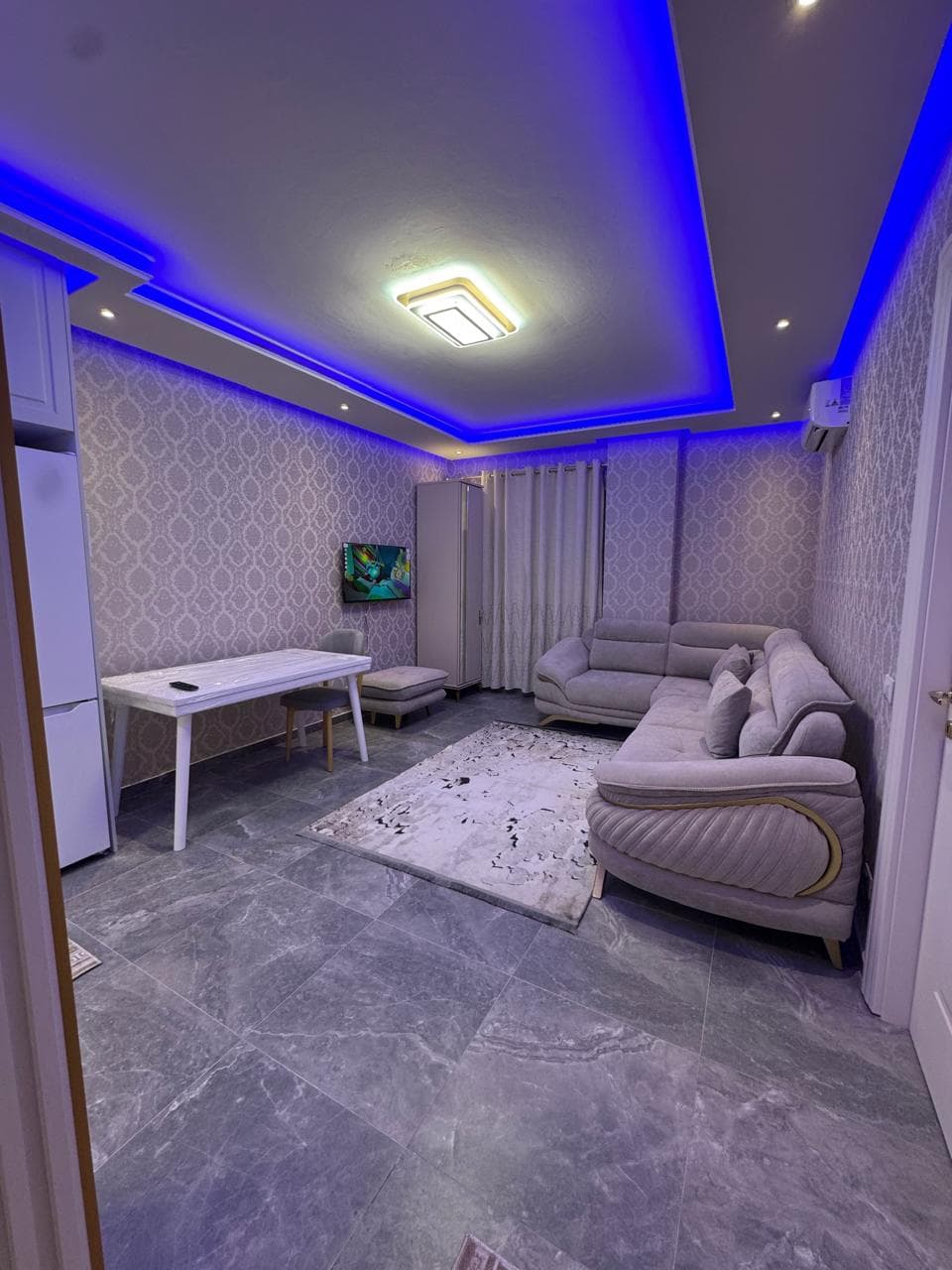 Jepet me Qera Apaartament 1+1 Tek Univers City 3