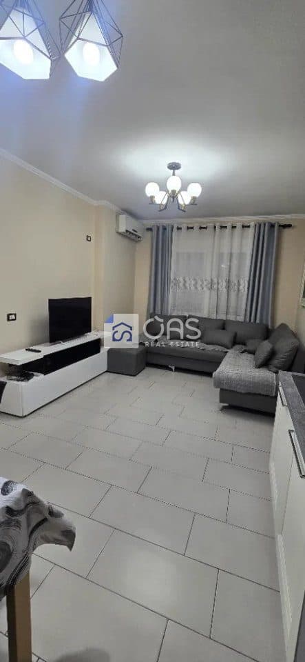 Jepet apartament me qera 2+1 ne Astir 2