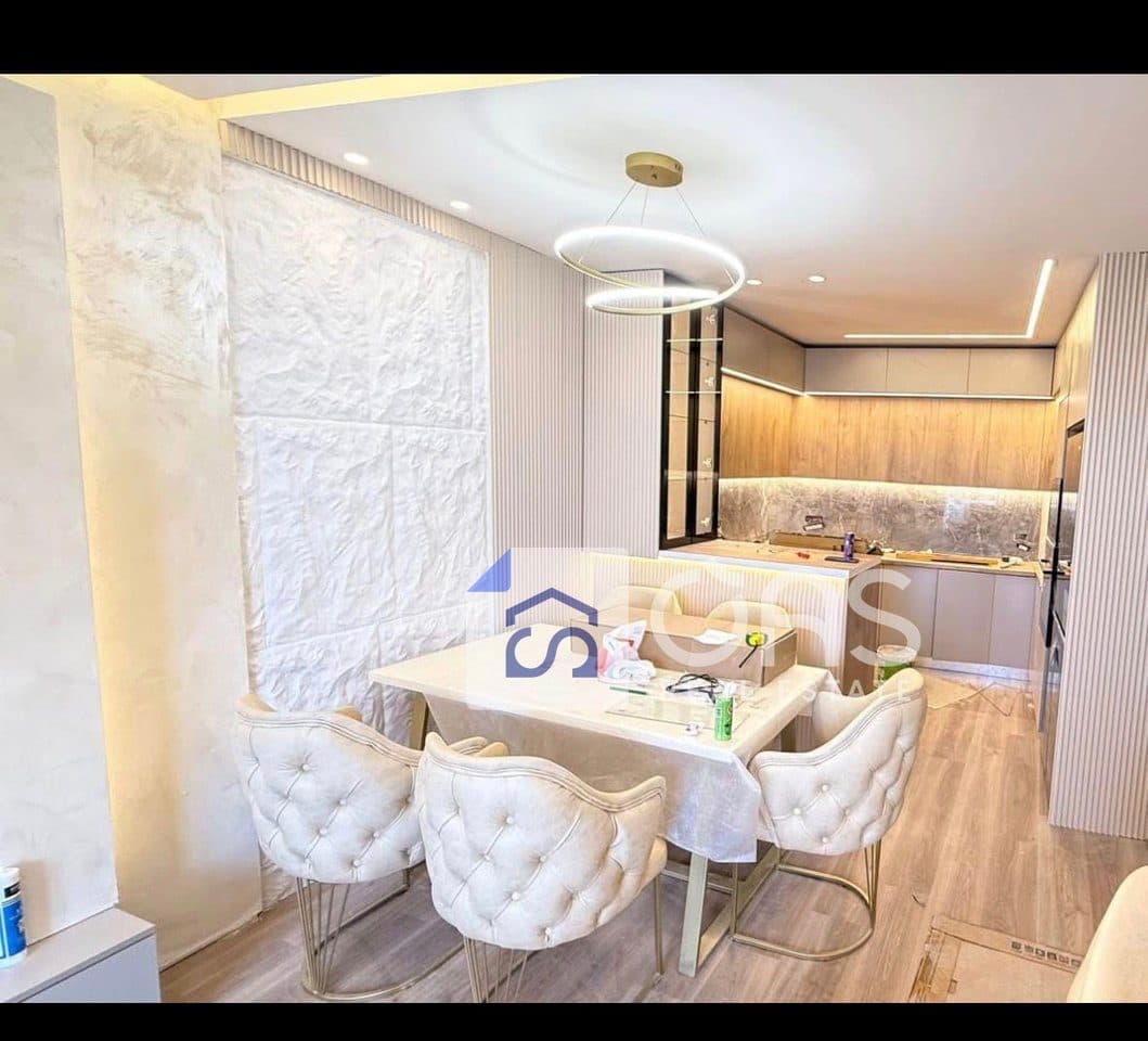 Shitet apartament 2+1+2 TE Rruga e Dibres 24.500.000 euro 2